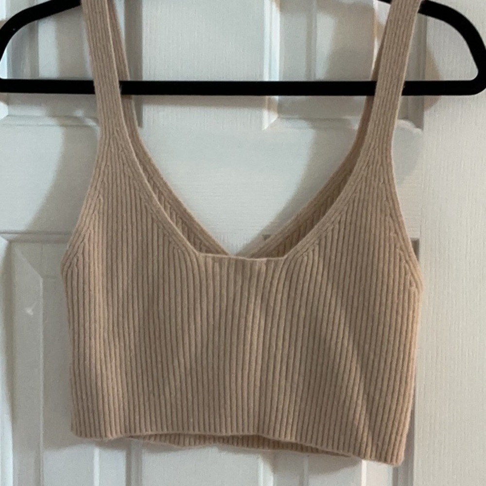 Lily Silk Oatmeal Cashmere Crop Top - Picture 6 of 9